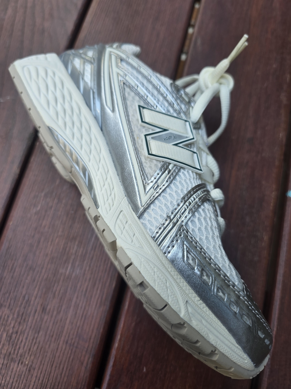 NEW!!! New Balance 1906R Sneakers, Silver Metallic/Sea Salt, Retail  $155.00 - Picture 9 of 15